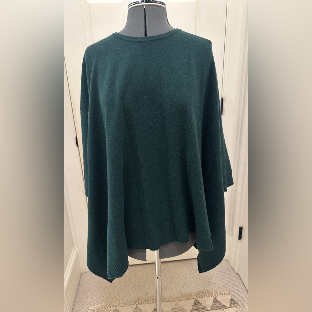 White + Warren Forest Green Cashmere Poncho, XS/S (fits like OS)